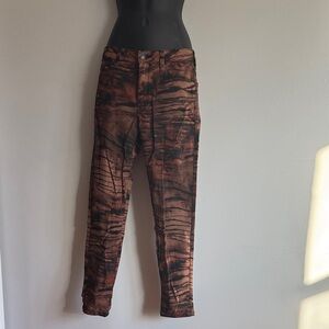Stylish Brown and Black Women Guess Jeans